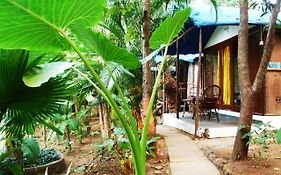 Secret Garden Resort  2*